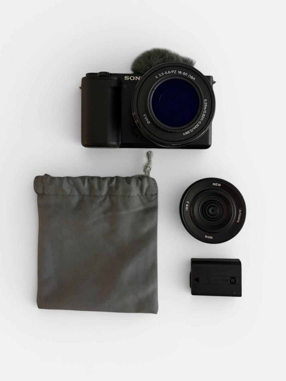 Sony ZV-E10 Bundle – Black